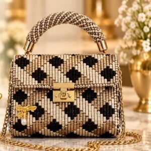 Sac Abeille Dorée en perles tissées à la main – Maperle K Accessoires